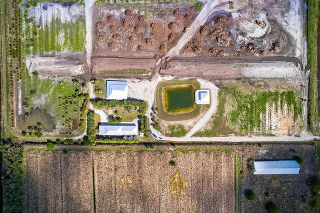 200 S Graves Road, Fort Pierce, FL 34945