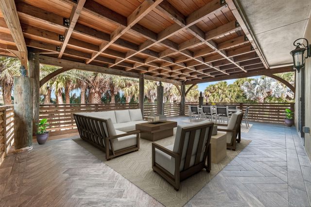 200 S Graves Road, Fort Pierce, FL 34945