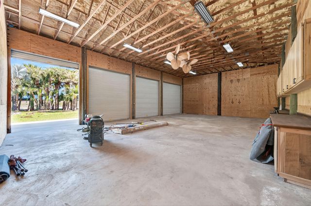 200 S Graves Road, Fort Pierce, FL 34945