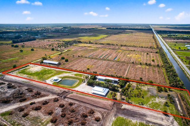 200 S Graves Road, Fort Pierce, FL 34945