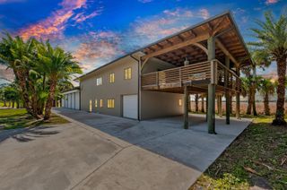 200 S Graves Road, Fort Pierce, FL 34945