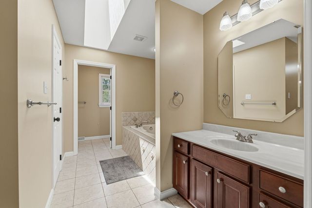 249 Village DRIVE, North Strabane, PA 15317