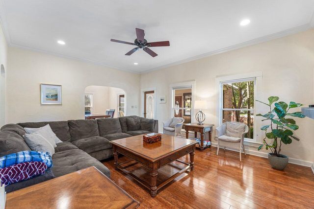 219 S Swinton Avenue, Delray Beach, FL 33444