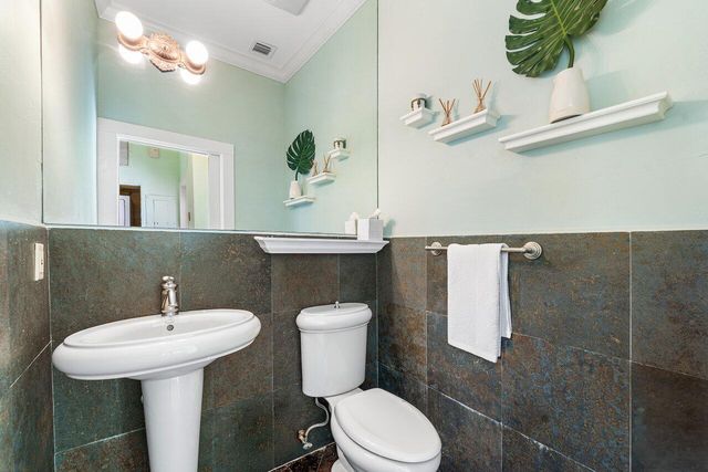 219 S Swinton Avenue, Delray Beach, FL 33444