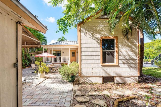 219 S Swinton Avenue, Delray Beach, FL 33444