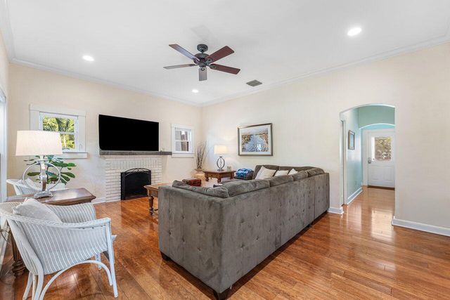 219 S Swinton Avenue, Delray Beach, FL 33444