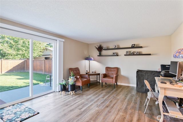 1532 Floral Court, Longview, WA 98632