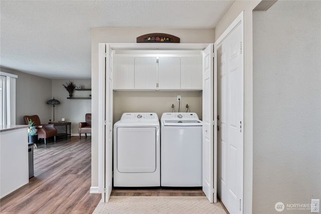 1532 Floral Court, Longview, WA 98632