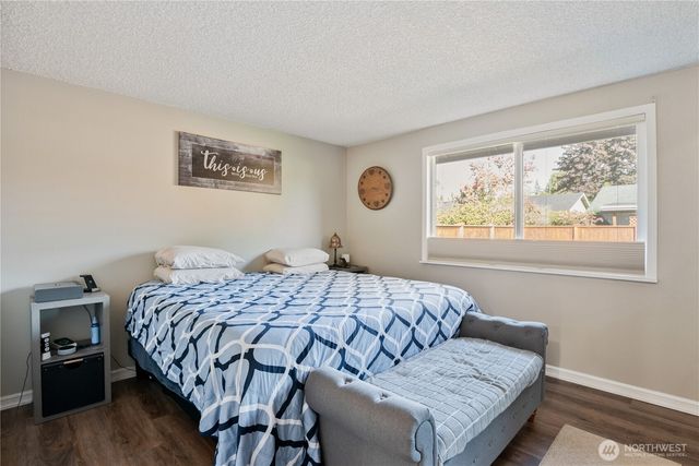 1532 Floral Court, Longview, WA 98632