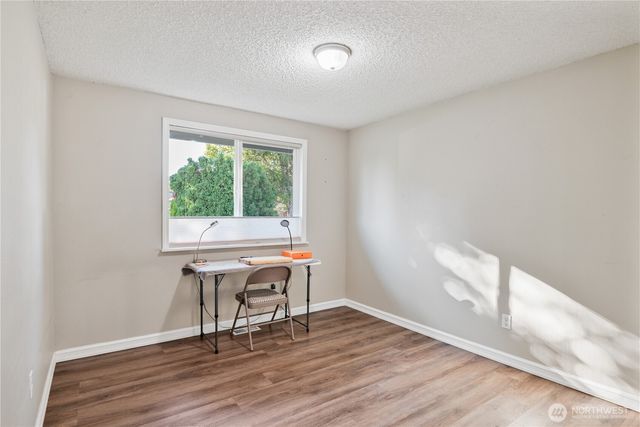 1532 Floral Court, Longview, WA 98632