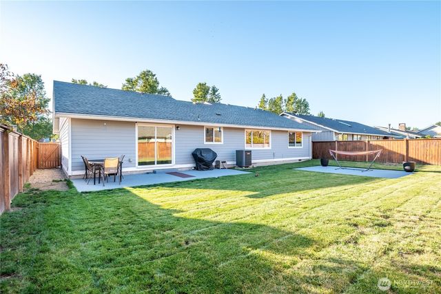 1532 Floral Court, Longview, WA 98632