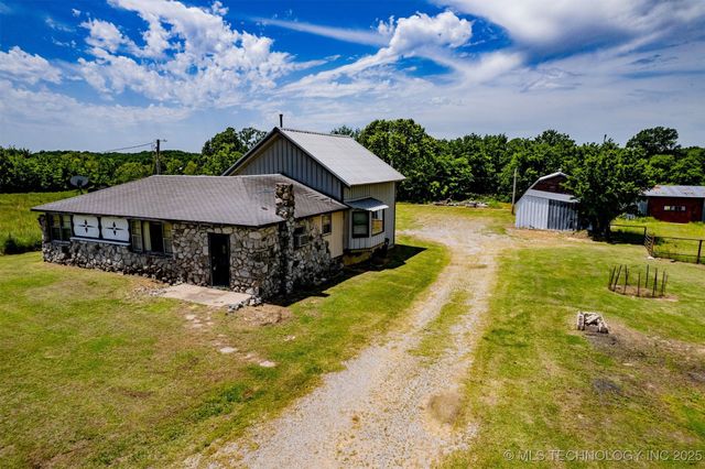 16610 S 4220 Road, Claremore, OK 74017