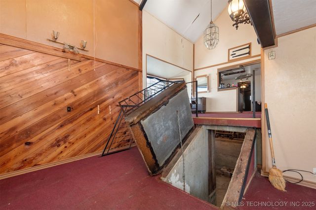 16610 S 4220 Road, Claremore, OK 74017