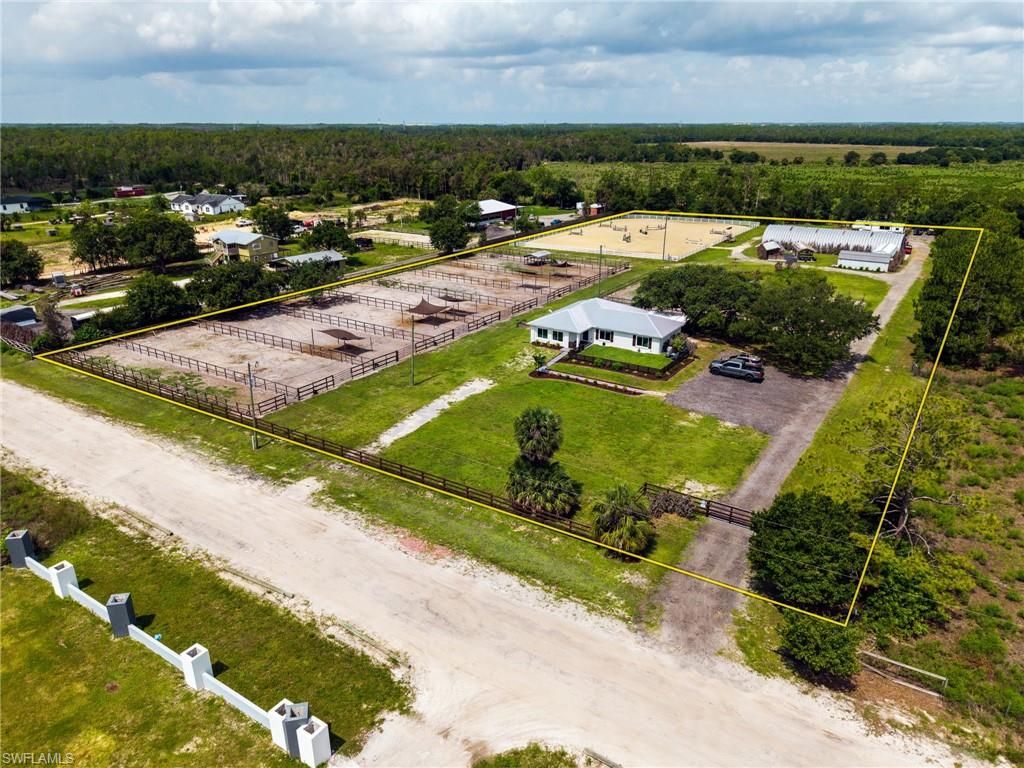 12090 Shawnee RD, FORT MYERS, FL 33913 — exterior