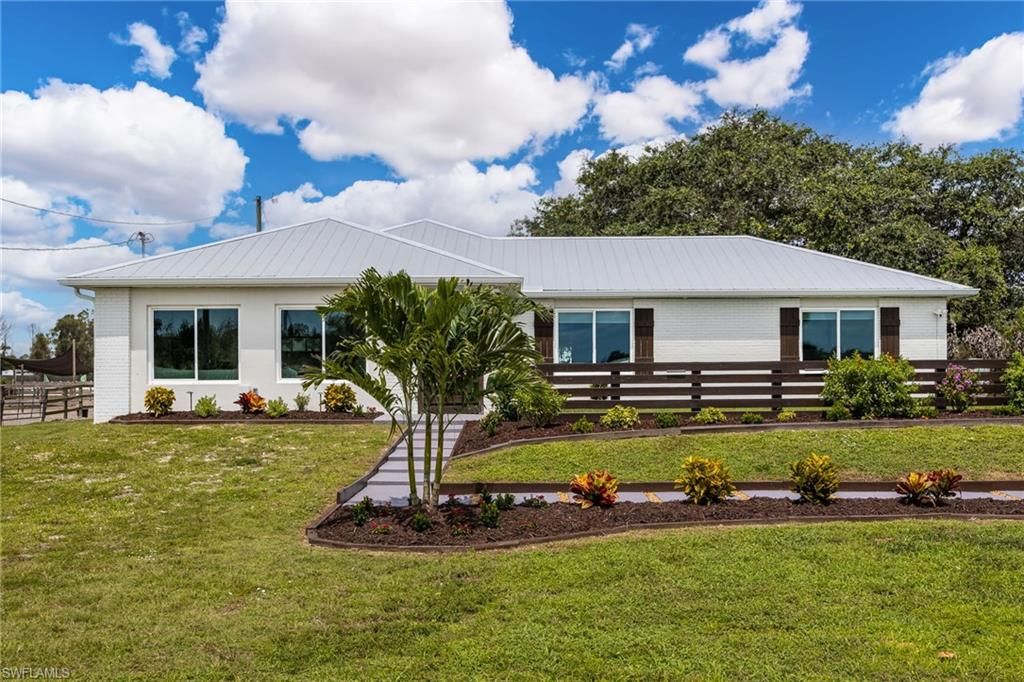 12090 Shawnee RD, FORT MYERS, FL 33913 — photo 5