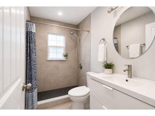 17680 Sw ALEXANDER St, Beaverton, OR 97003
