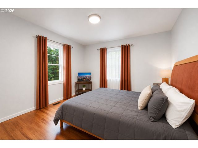 17680 Sw ALEXANDER St, Beaverton, OR 97003