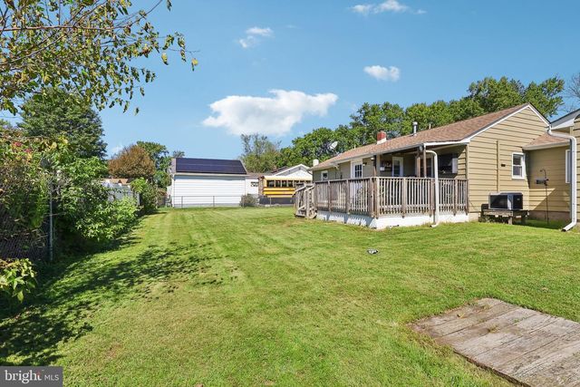 35 EATON RD, Pennsville, NJ 08070