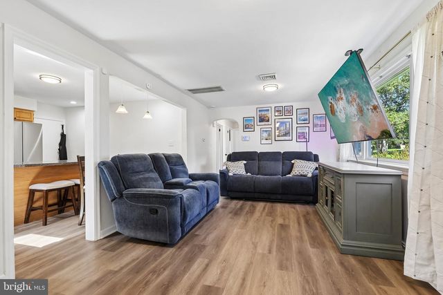 35 EATON RD, Pennsville, NJ 08070