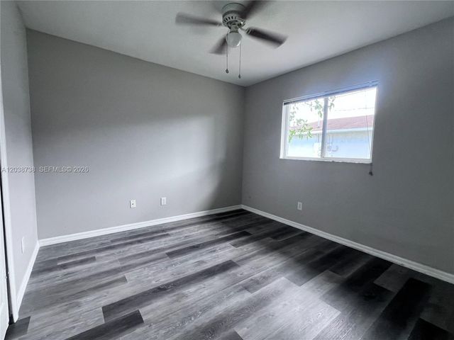 1809 SW SANTA BARBARA PL, Cape Coral, FL 33991