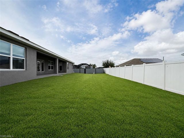 1133 NW 28th AVE, Cape Coral, FL 33993
