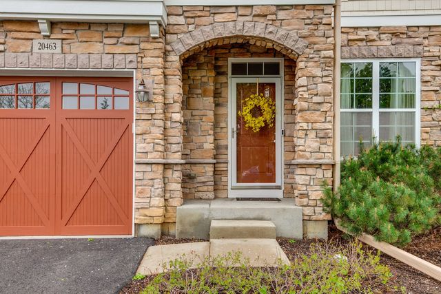 20463 N Joshua Court, Deer Park, IL 60010