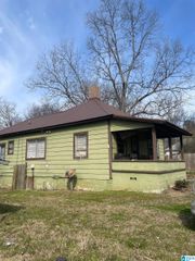 307 2ND STREET, Docena, AL 35060
