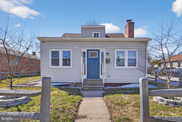 208 MARLYN, Essex, MD 21221