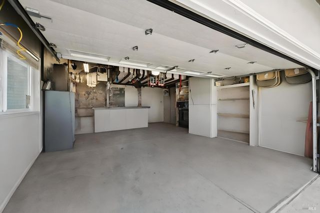 38 Eastside Cir, Petaluma, CA 94954