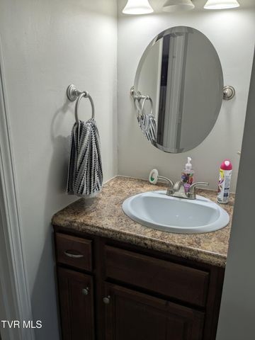 1319 5th Street, Bristol, TN 37620