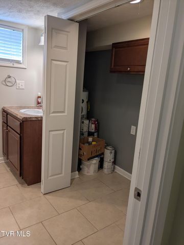 1319 5th Street, Bristol, TN 37620