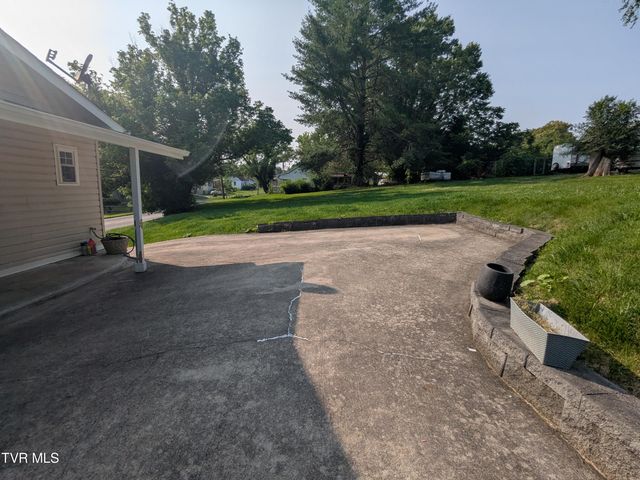 1319 5th Street, Bristol, TN 37620