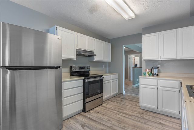 5704 Springgate Court, Huber Heights, OH 45424