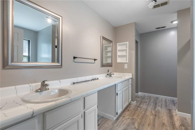 5704 Springgate Court, Huber Heights, OH 45424