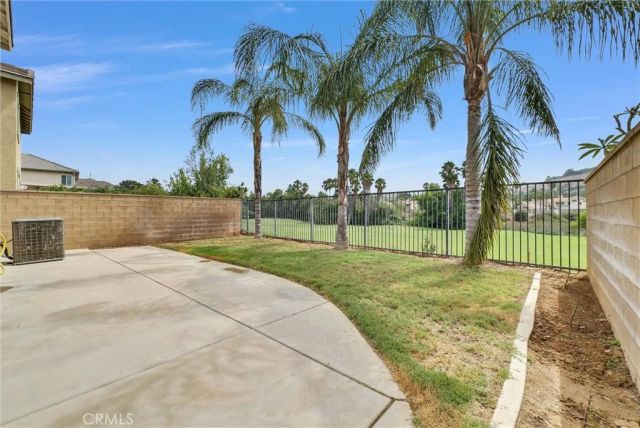 5654 Mapleview, Riverside, CA 92509