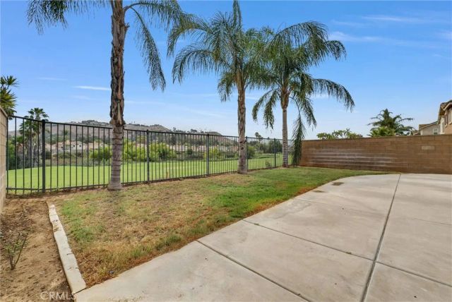 5654 Mapleview, Riverside, CA 92509