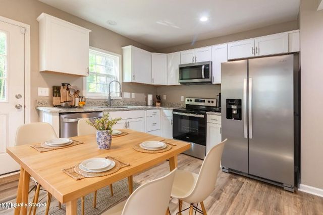 522 E Club Boulevard, Durham, NC 27704