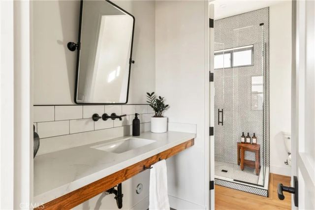 39241 Corte Venture, Temecula, CA 92592