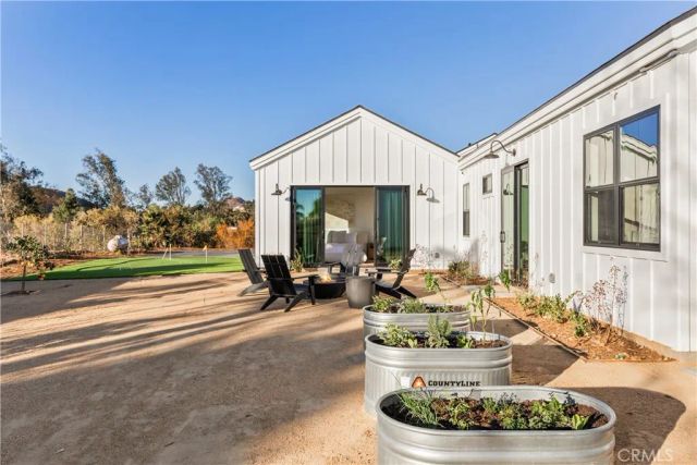 39241 Corte Venture, Temecula, CA 92592