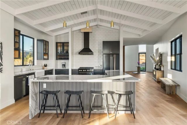 39241 Corte Venture, Temecula, CA 92592