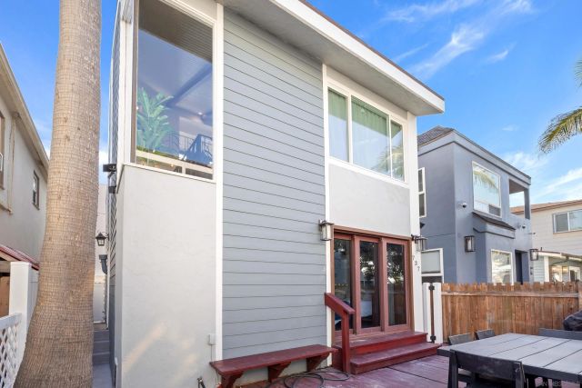 737 Whiting Court, San Diego, CA 92109