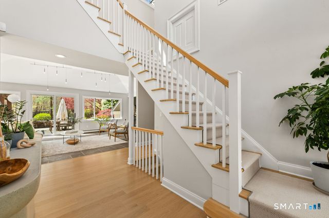 30 Catbrier Road, Weston, CT 06883