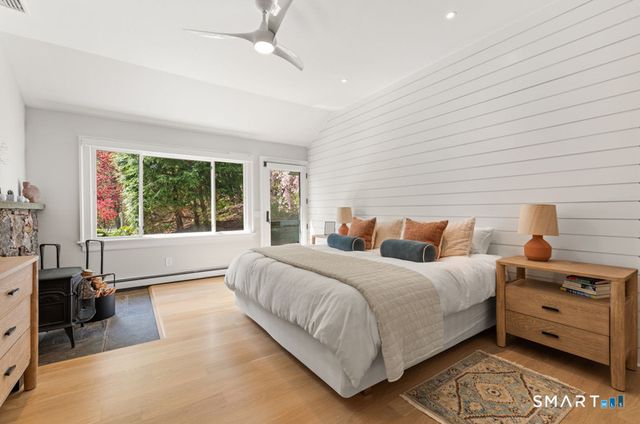 30 Catbrier Road, Weston, CT 06883