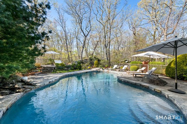 30 Catbrier Road, Weston, CT 06883