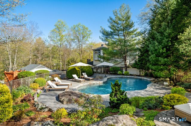 30 Catbrier Road, Weston, CT 06883