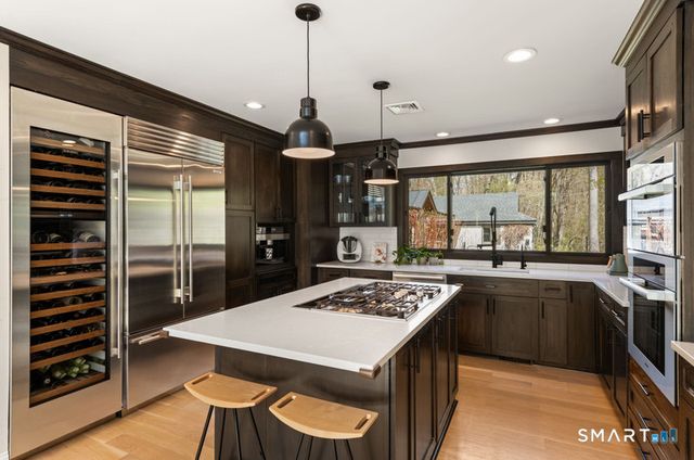 30 Catbrier Road, Weston, CT 06883