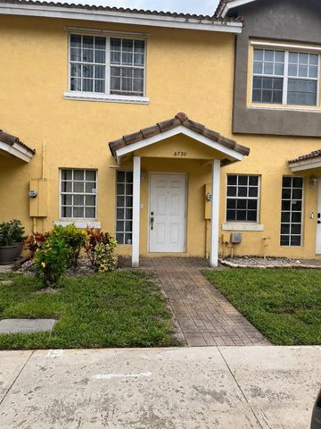 6750 Sienna Club Drive 6750, Lauderhill, FL 33319