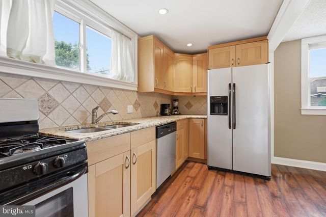 2574 STONEYBROOK LN, Drexel Hill, PA 19026