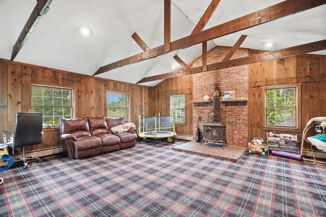 14 Brisman Drive, Thiells, NY 10984
