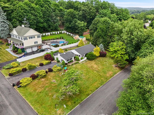 14 Brisman Drive, Thiells, NY 10984